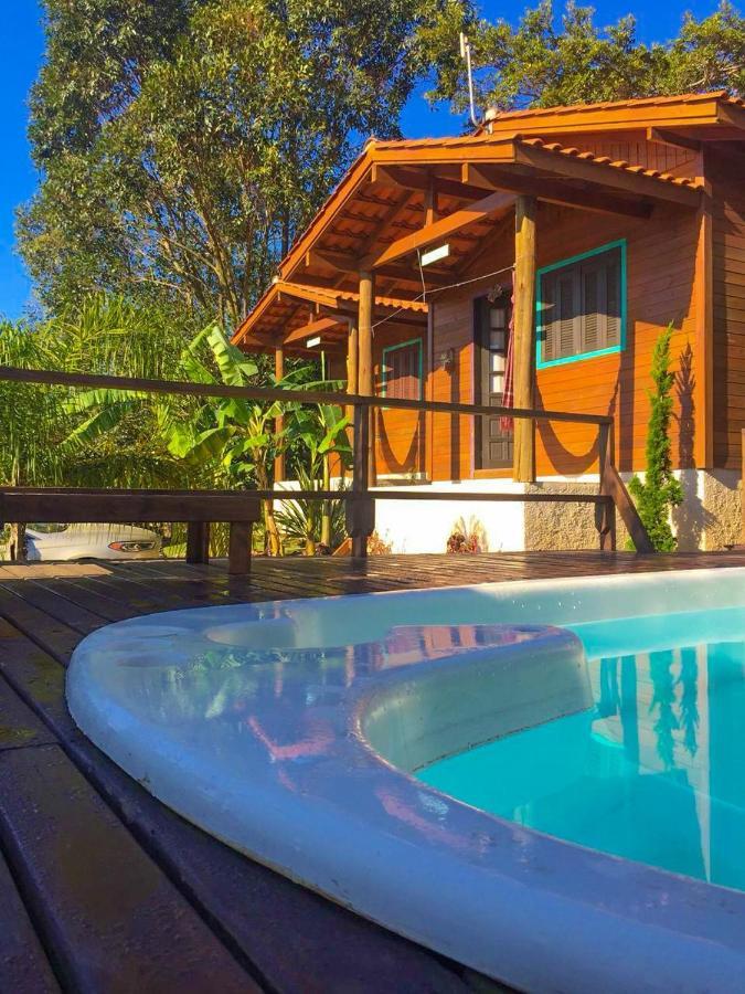 Hindu Box Containers E Cabanas Прайя-ду-Роза Экстерьер фото