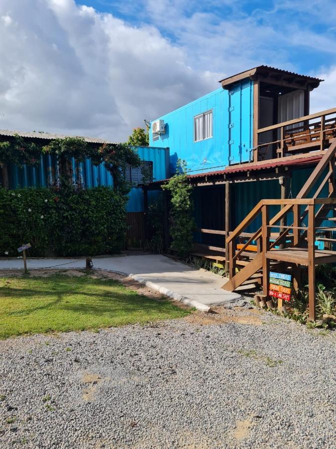 Hindu Box Containers E Cabanas Прайя-ду-Роза Экстерьер фото