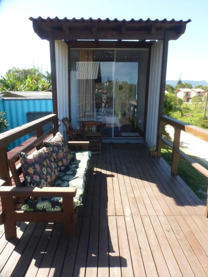 Hindu Box Containers E Cabanas Прайя-ду-Роза Экстерьер фото