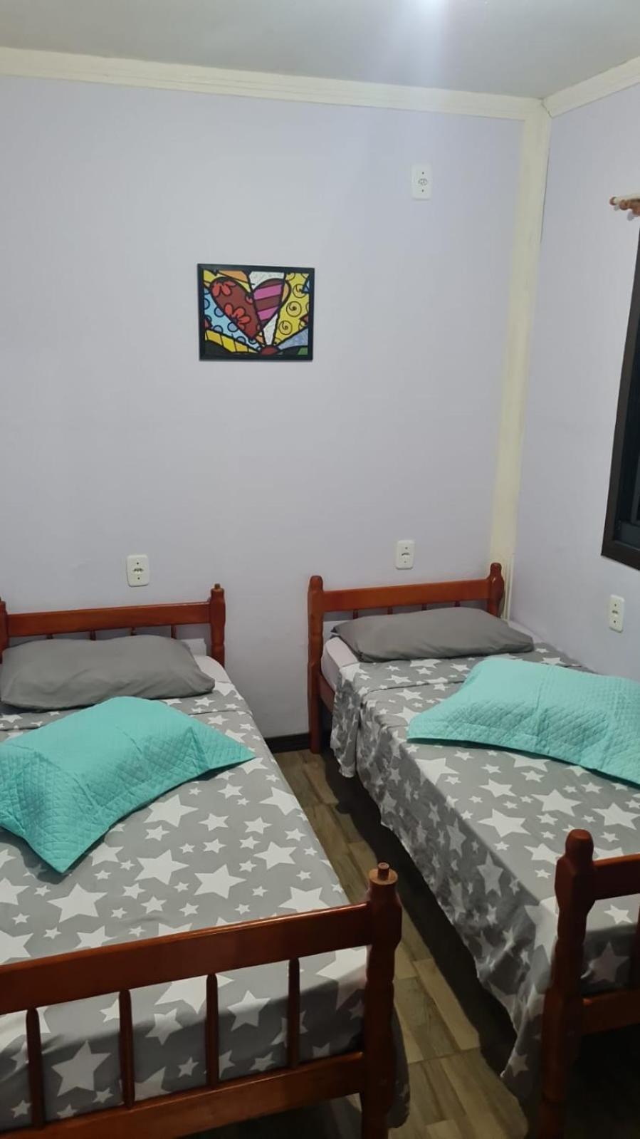 Hindu Box Containers E Cabanas Прайя-ду-Роза Экстерьер фото